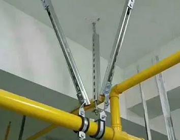 闸阀支撑架的质量要求。价格决定了鄢陵抗震支撑框架的质量。